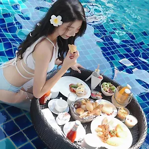 Elites 4*, Đà Nẵng Vietnam